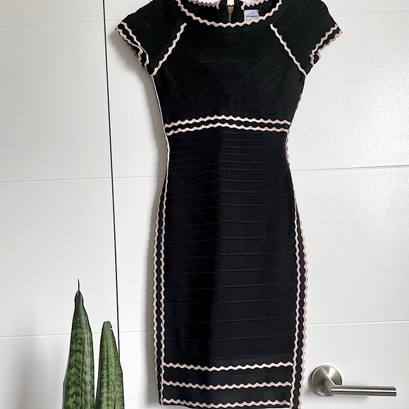 Herve Leger Dresses & Skirts - Herve Leger Bandage Cocktail Dress